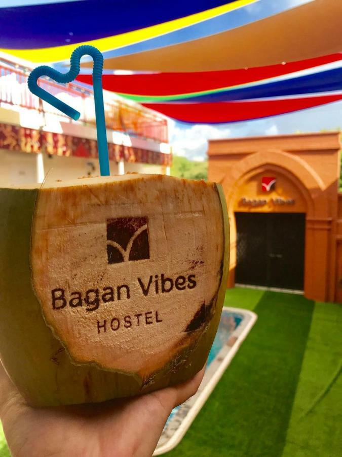 Bagan Vibes Hostel Nyaung-U Bagian luar foto