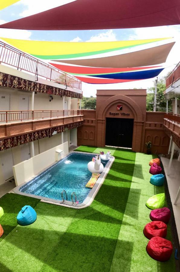 Bagan Vibes Hostel Nyaung-U Bagian luar foto